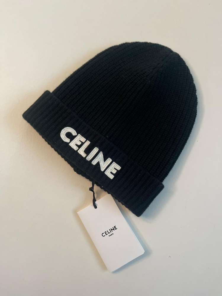 Celine čiapka
