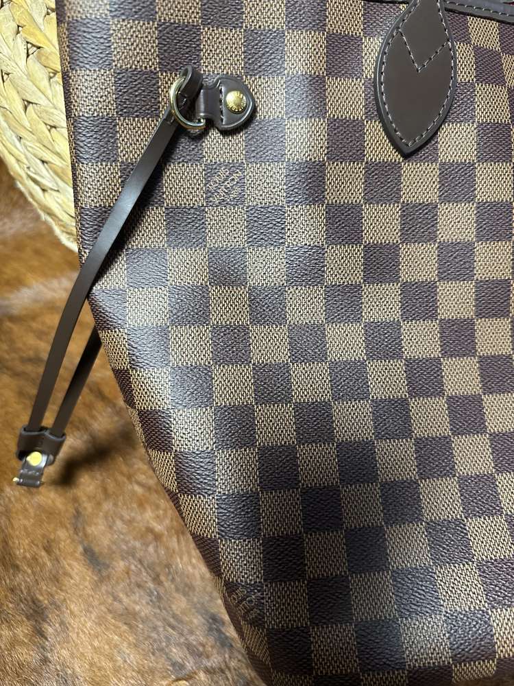 Louis Vuitton Neverfull MM