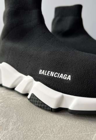 https://www.vipluxury.sk/Balenciaga Speedy Trainer čierne pánske tenisky 44 v komplet balení