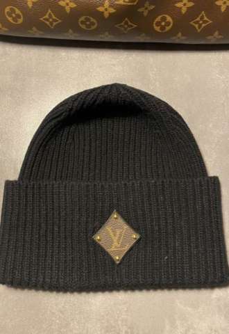 https://www.vipluxury.sk/Louis Vuitton čiapka