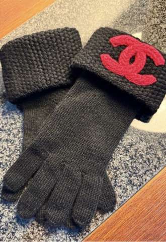 https://www.vipluxury.sk/Chanel rukavice