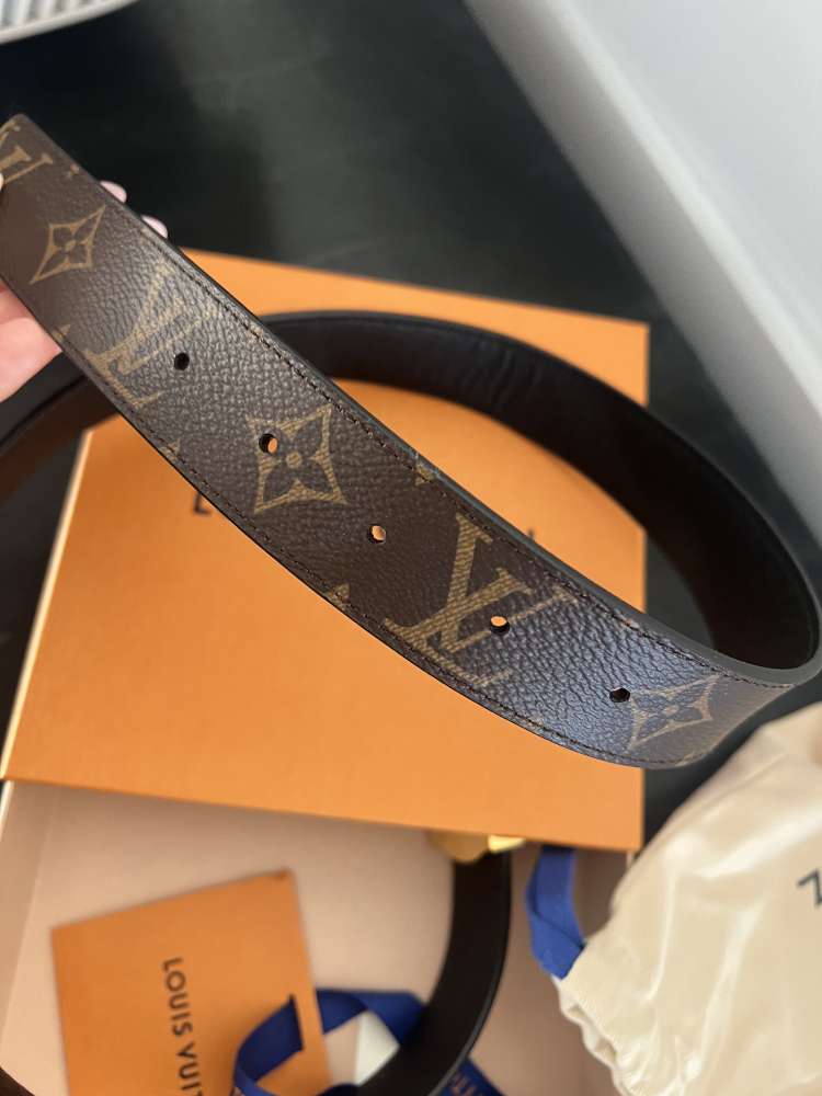 Louis Vuitton obojstranný opasok unisex