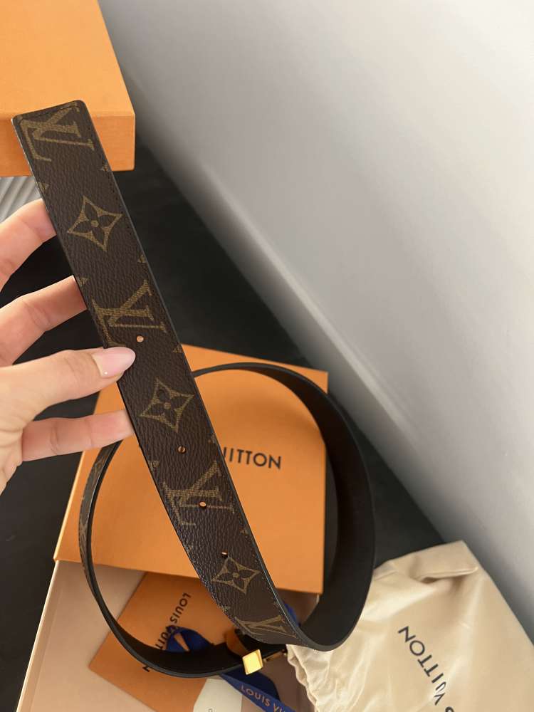 Louis Vuitton obojstranný opasok unisex