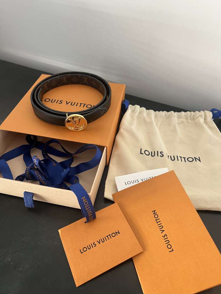 Louis Vuitton obojstranný opasok