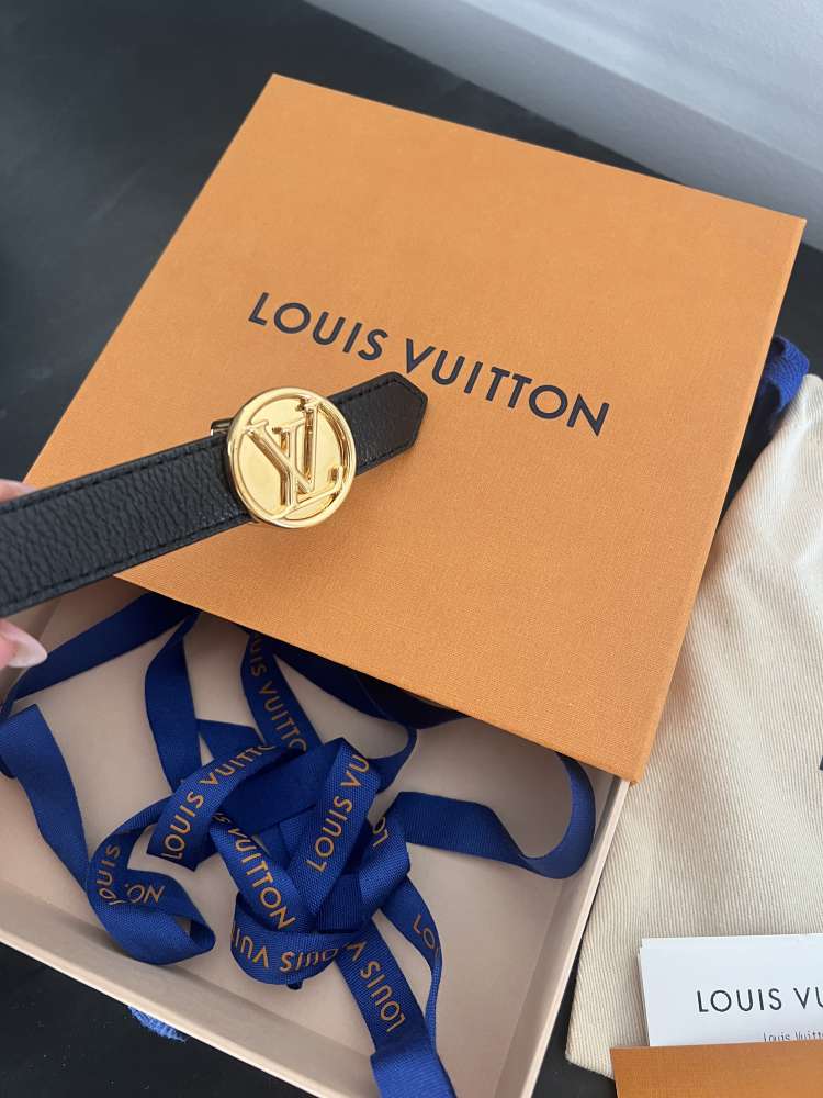 Louis Vuitton obojstranný opasok