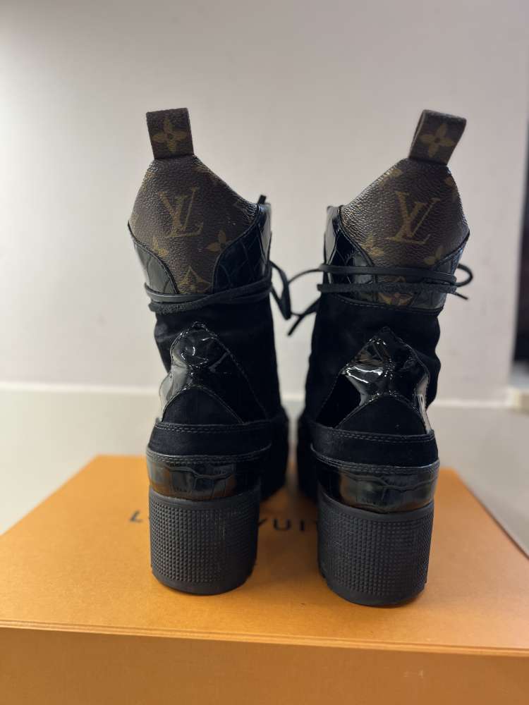 Louis Vuitton Desert Boots
