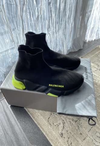 https://www.vipluxury.sk/Balenciaga Speed Slip-on sneakers