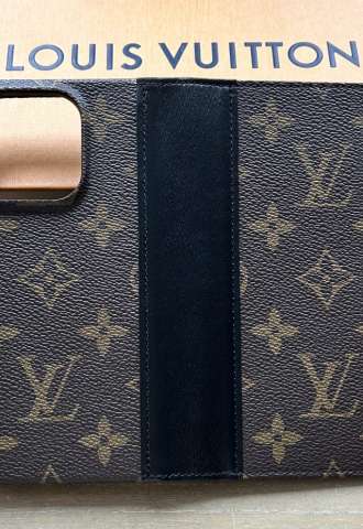 https://www.vipluxury.sk/Louis Vuitton new iPhone case wallet 13 PRO/14/Samsung