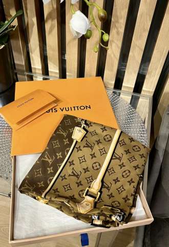 https://www.vipluxury.sk/Louis Vuitton šatka