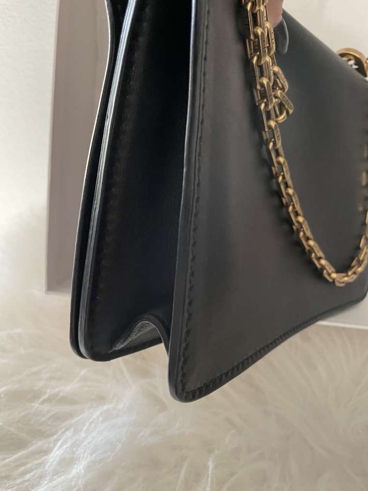 Dior medium calf