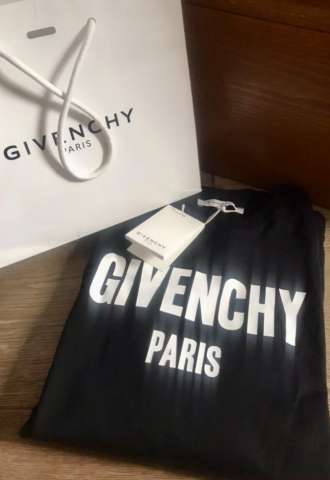 https://www.vipluxury.sk/Givenchy tričko