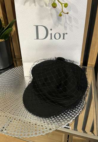 https://www.vipluxury.sk/Dior čiapka