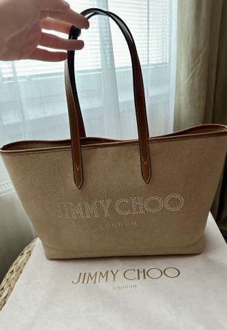 https://www.vipluxury.sk/Jimmy Choo kabelka