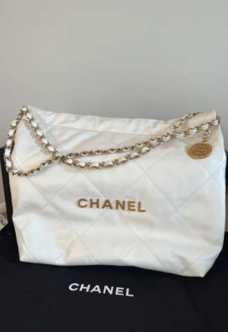https://www.vipluxury.sk/Chanel 22