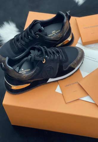 https://www.vipluxury.sk/Louis Vuitton tenisky