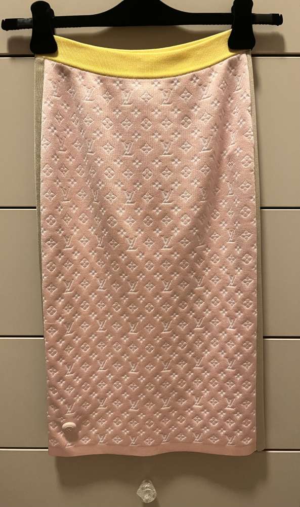 Sukňa od Louis Vuitton