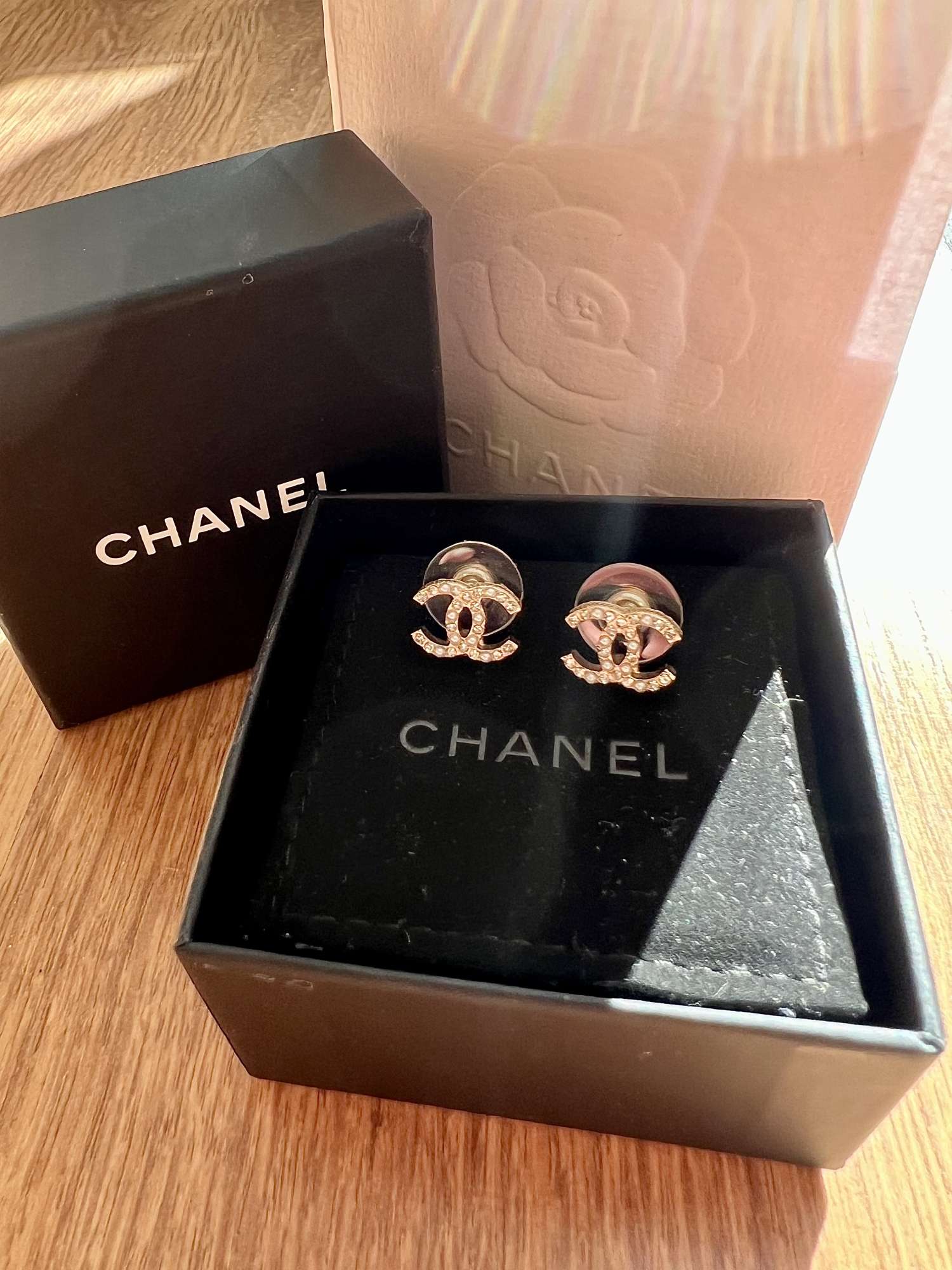 Chanel náušnice