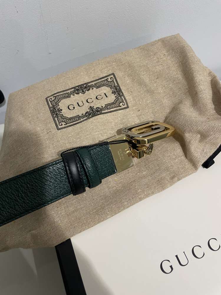 Gucci obojstranný opasok