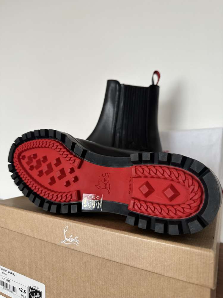 Christian Louboutin čižmy