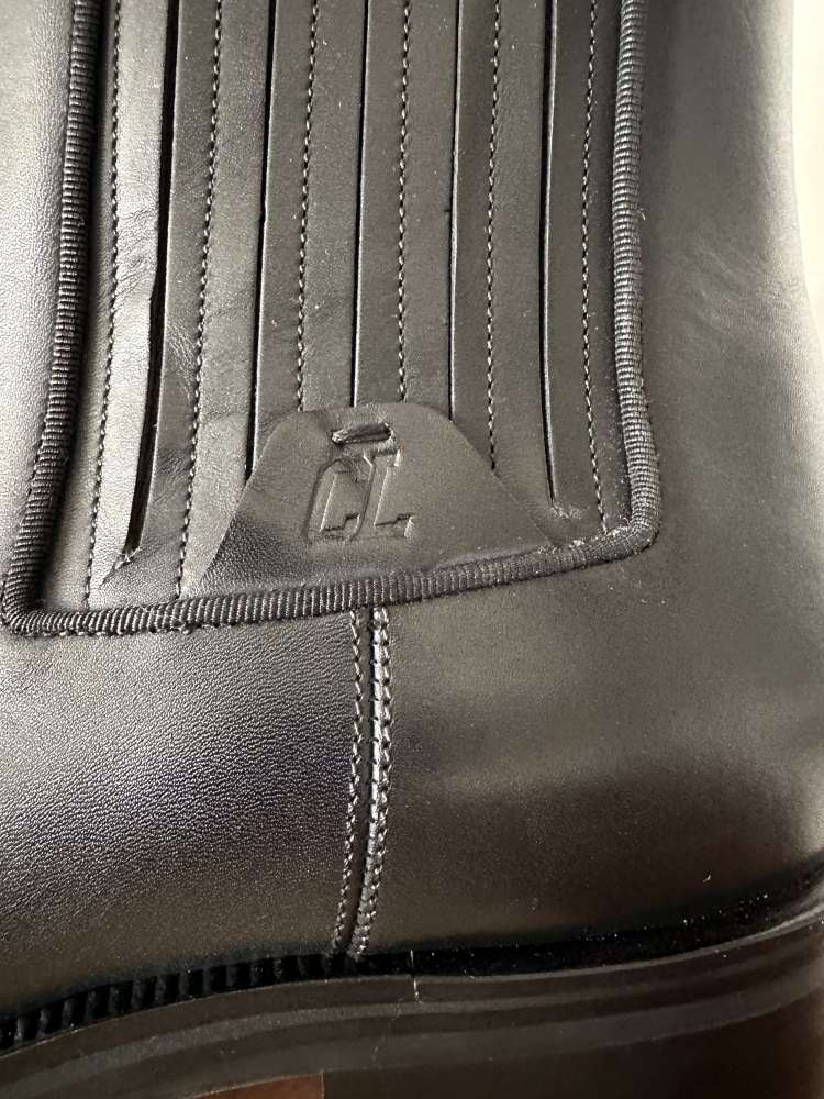 Christian Louboutin čižmy