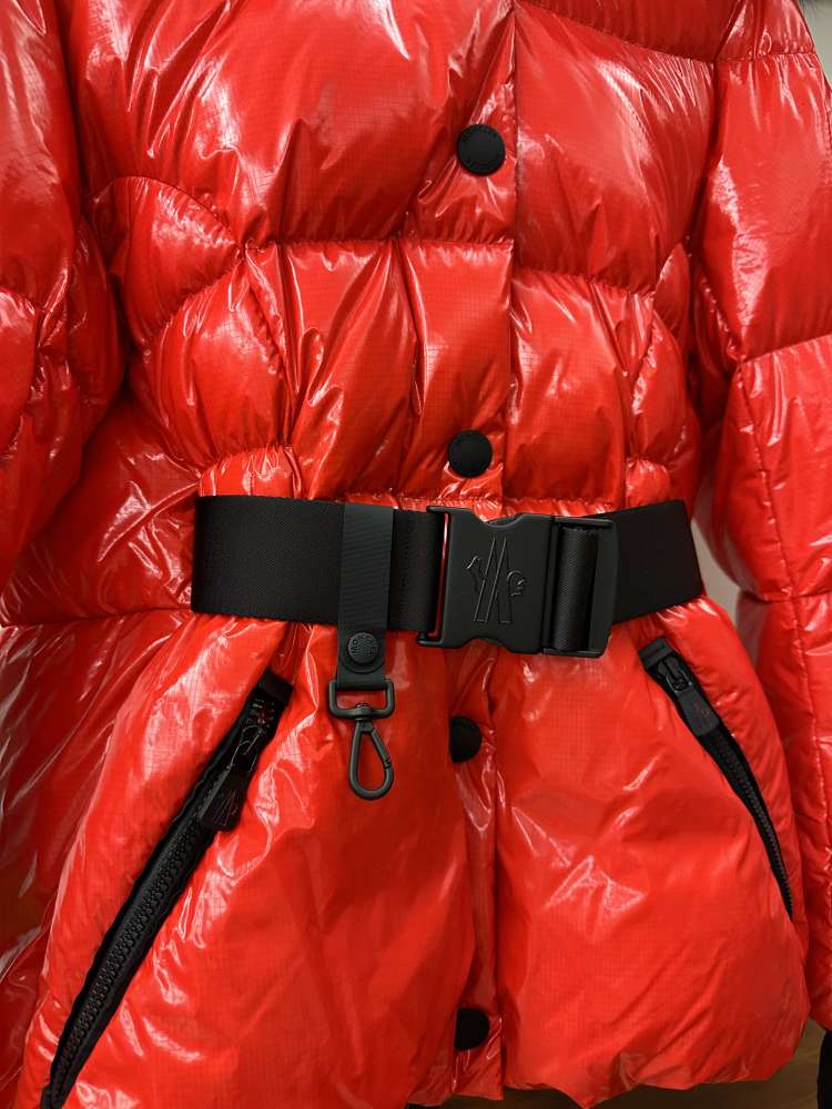 Moncler Bunda dámska