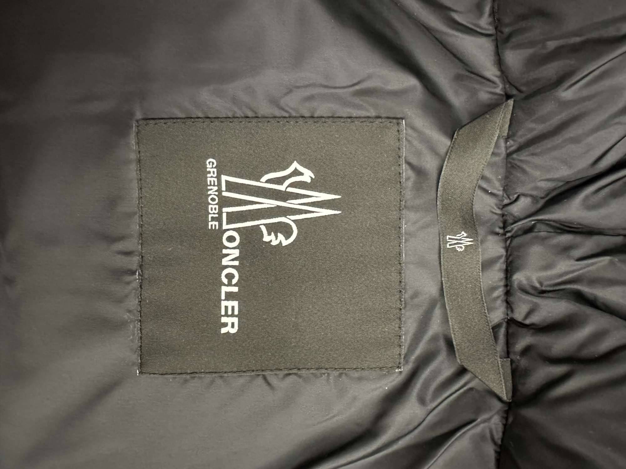 Moncler Bunda dámska