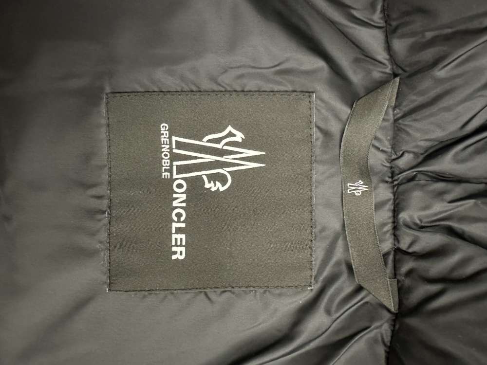 Moncler Bunda dámska