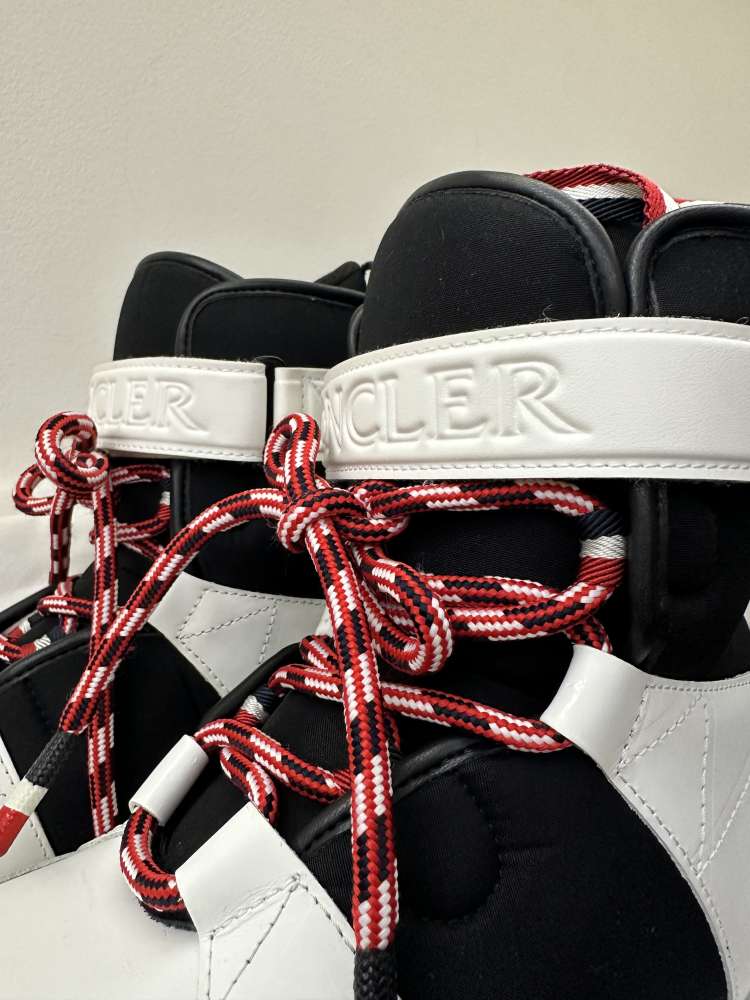 Moncler topánky / snehule