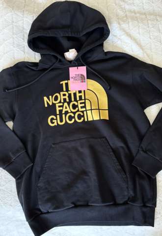https://www.vipluxury.sk/Gucci x The North Face mikina