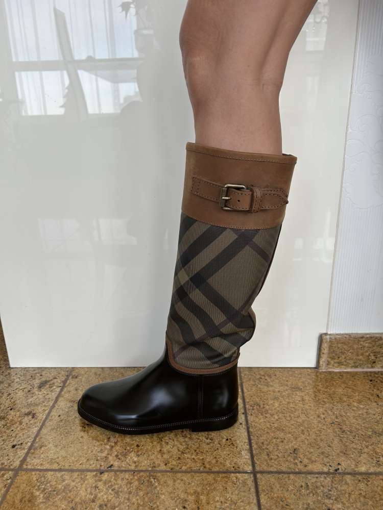 Burberry čizmy