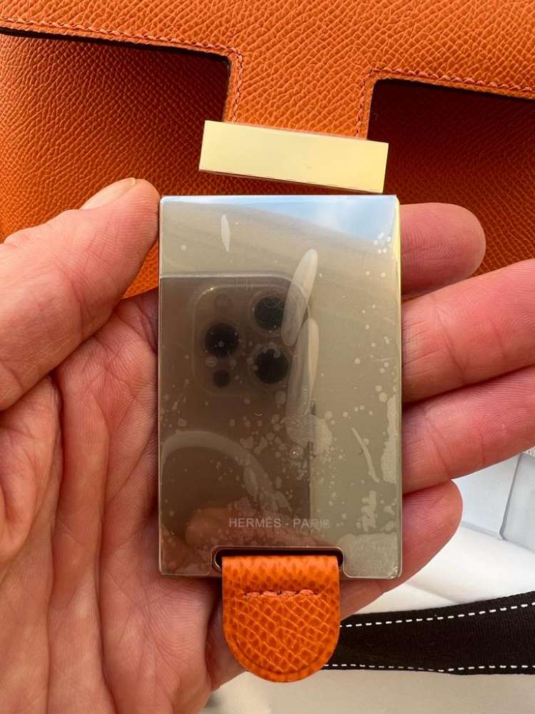 Hermes Constance 18