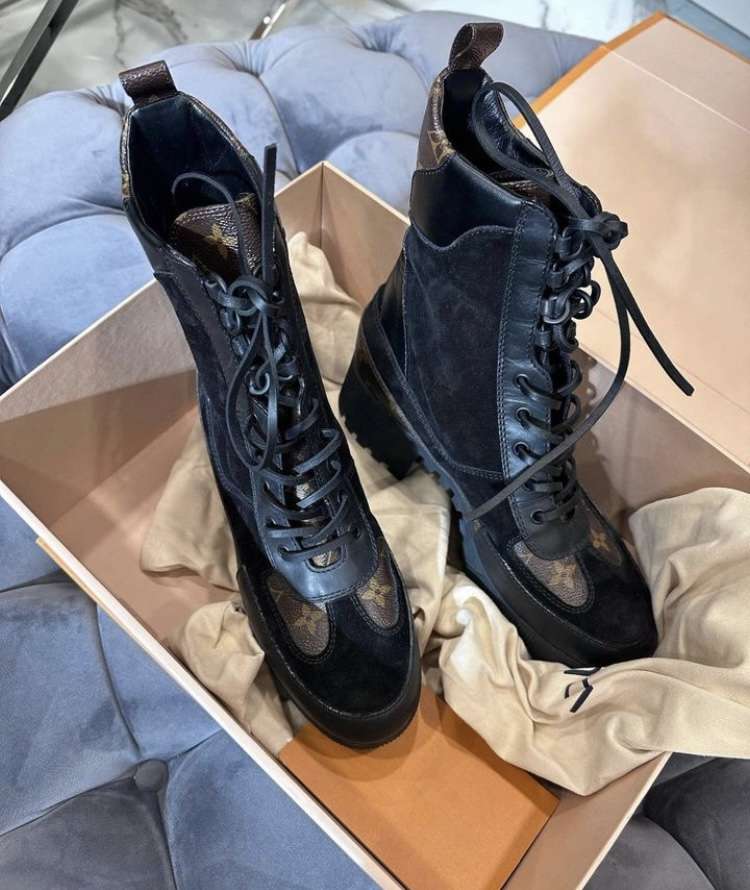 Louis Vuitton Desert boots