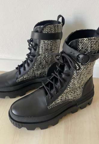https://www.vipluxury.sk/Moncler boots