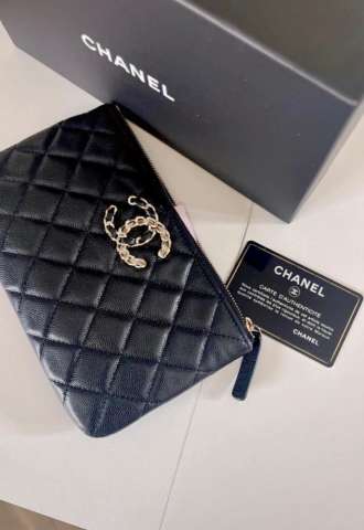 https://www.vipluxury.sk/Chanel clutch