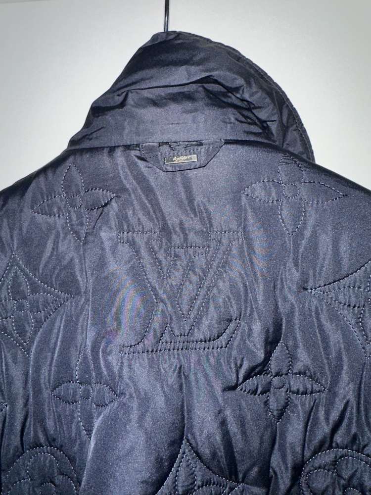 Louis Vuitton prechodná bunda