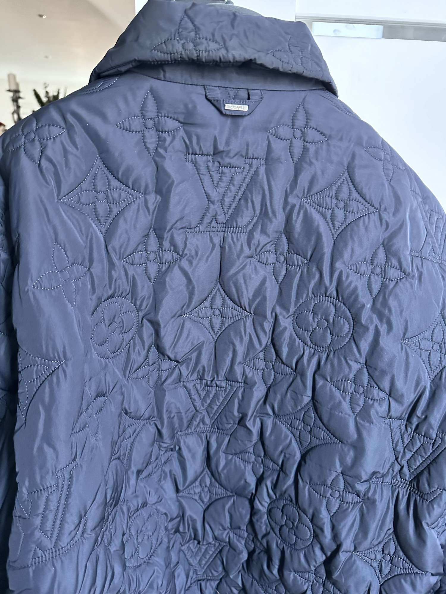 Louis Vuitton prechodná bunda