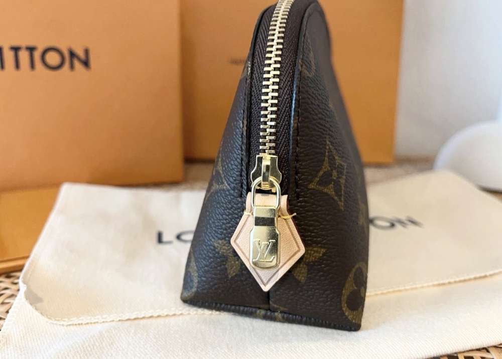 Louis Vuitton kozmetická taška