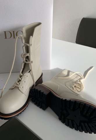 https://www.vipluxury.sk/Dior čižmy