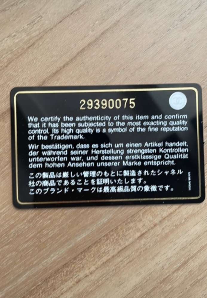 Chanel krasny clutch