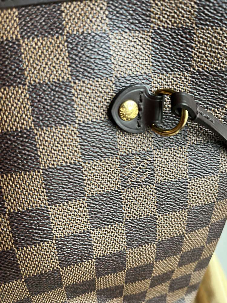 Louis Vuitton Neverfull ruzove vnutro