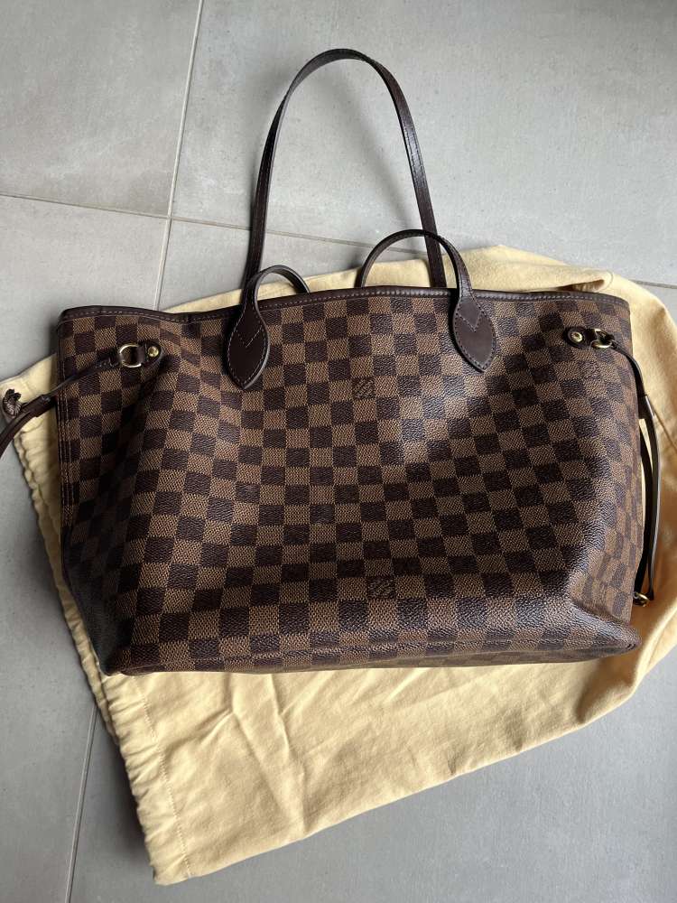 Louis Vuitton Neverfull ruzove vnutro