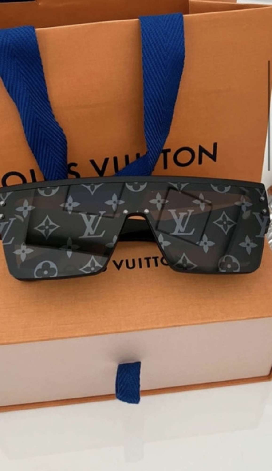 Louis Vuitton okuliare