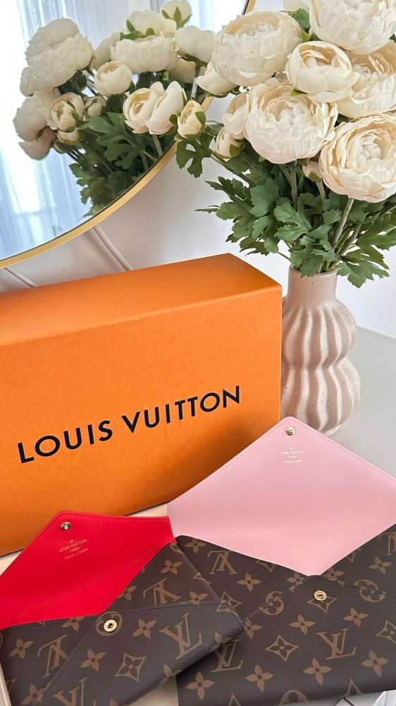 Louis Vuitton Kirigami 2ks clutch