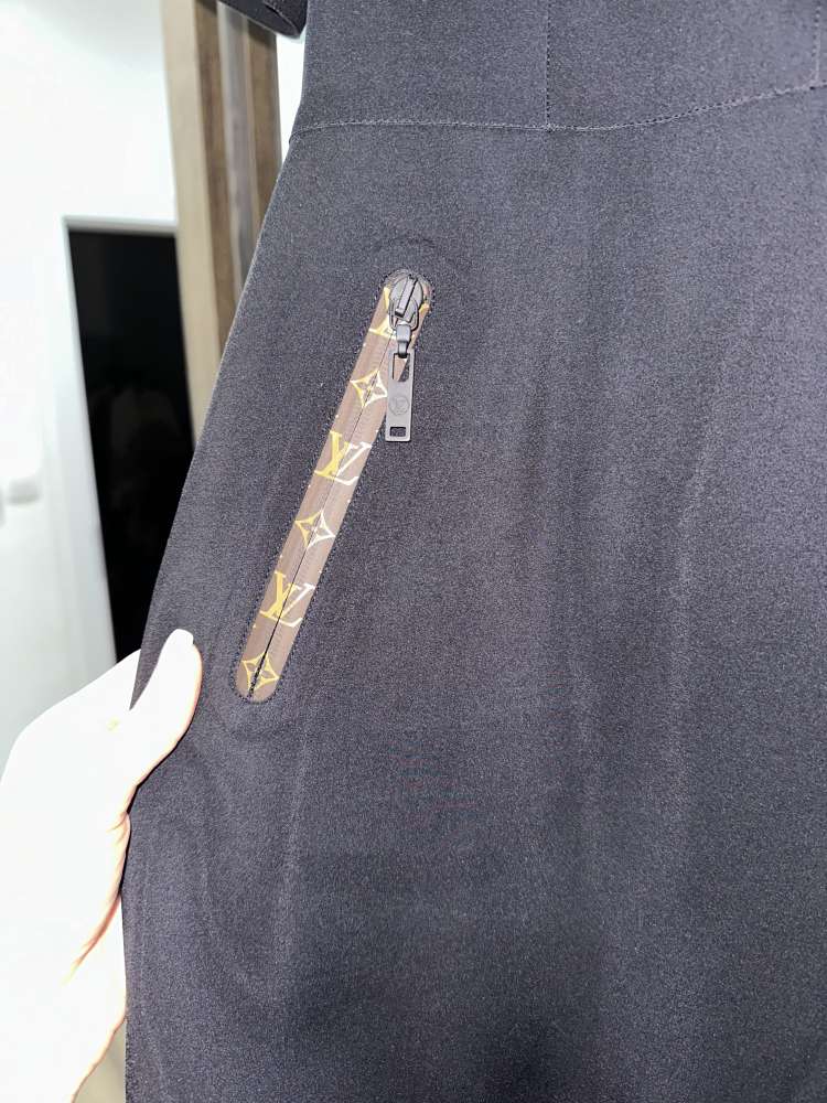 Louis Vuitton šaty
