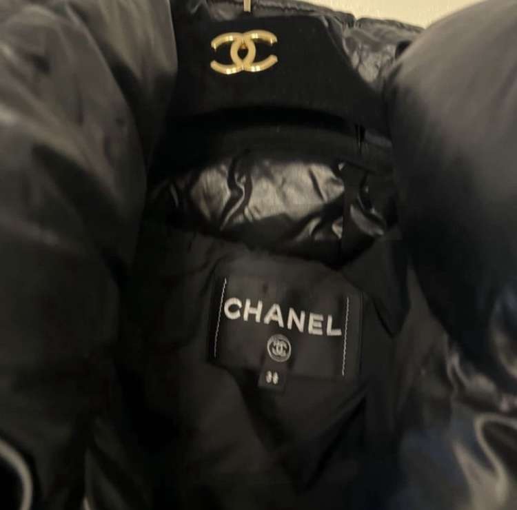 Chanel bunda