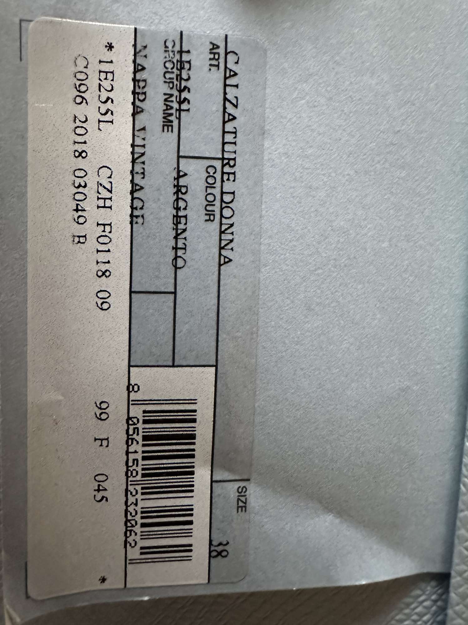 Prada stříbrné tenisky