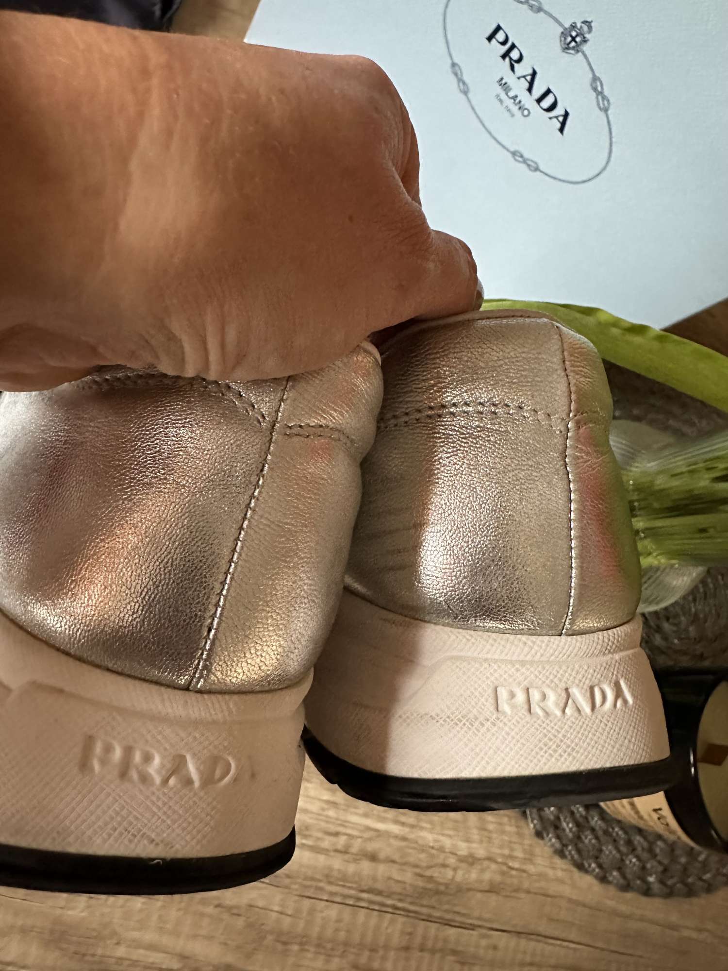 Prada stříbrné tenisky