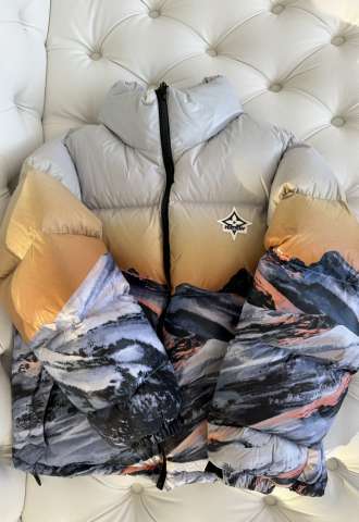 https://www.vipluxury.sk/Louis Vuitton damska zimna bunda