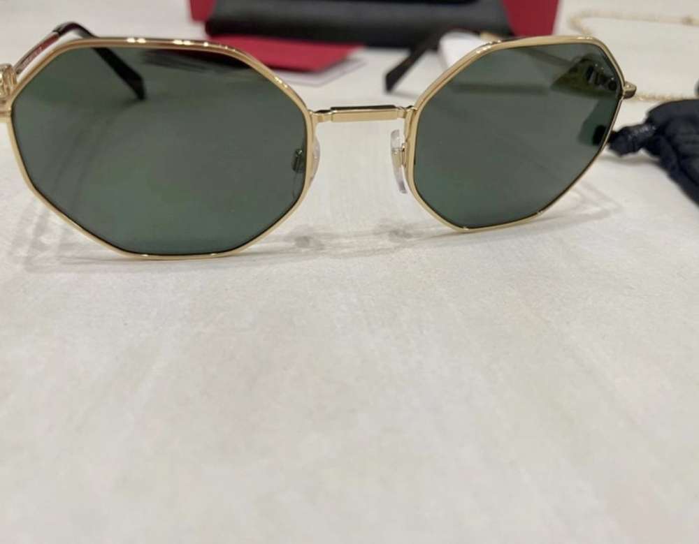 Valentino Chain sunglasses