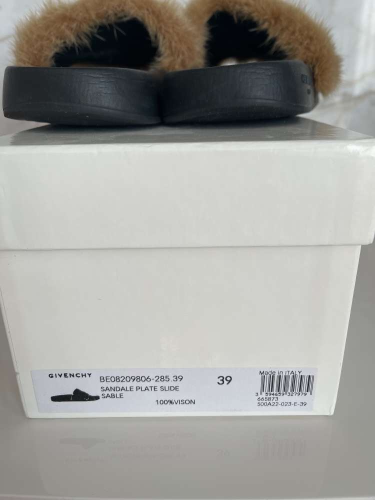 Givenchy šlapky